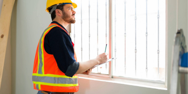 Apertura di una finestra sulla facciata condominiale: quali sono le regole?