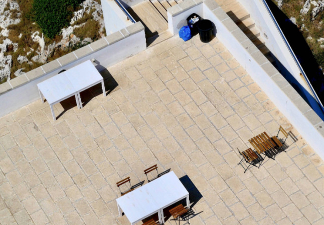 Trasformazione del astrico solare in terrazzo in condominio: come farlo